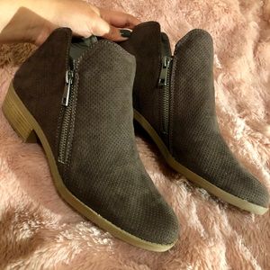 NWOT Suede Brown Booties